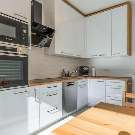 Modern, Grosszugig, Nahe Rhein & Waldpark Apartment Mannheim
